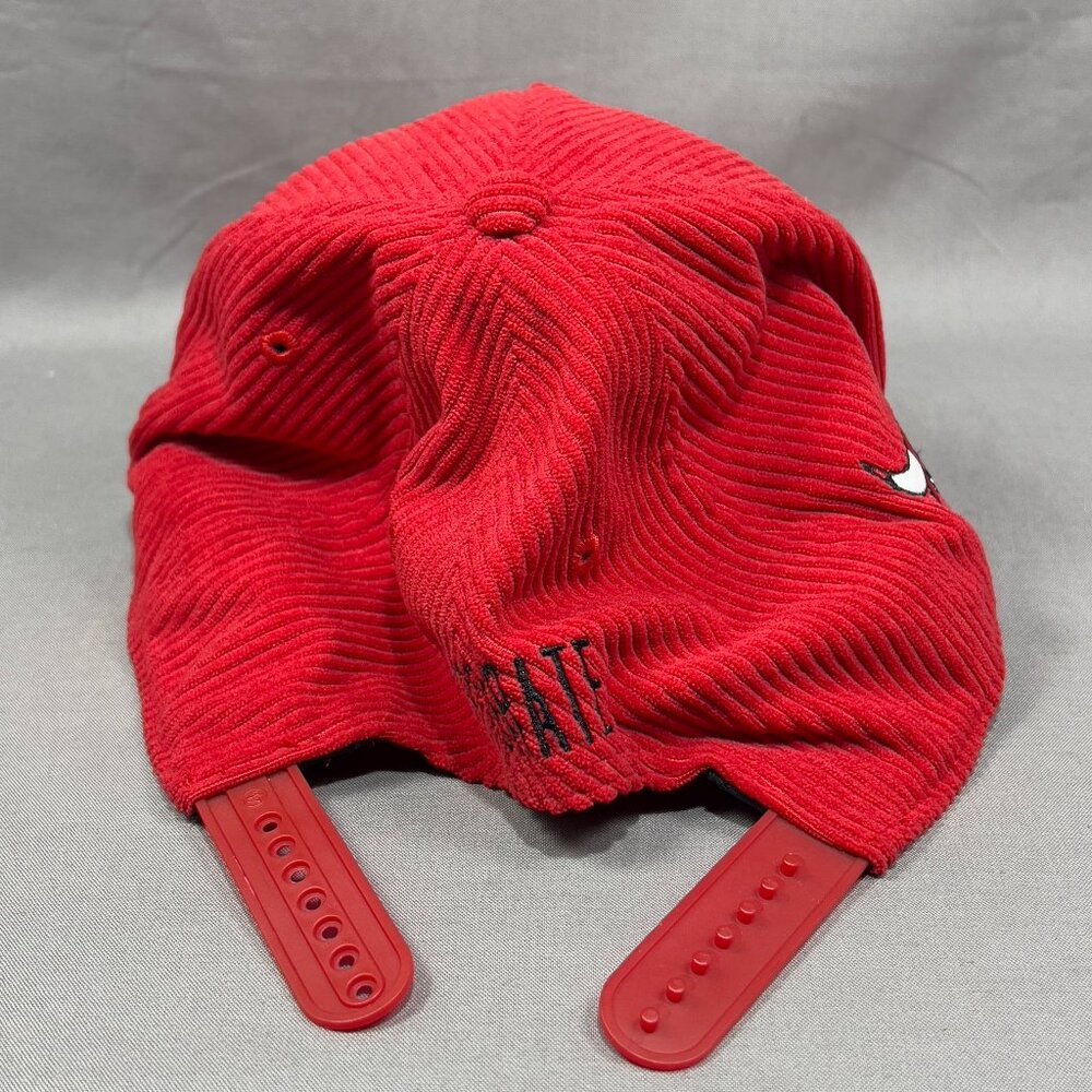 Chicago Bulls NBA Snapback Hat Cap 47 Brand Red Corduroy Golfer Retro Golf Mens - Picture 16 of 16